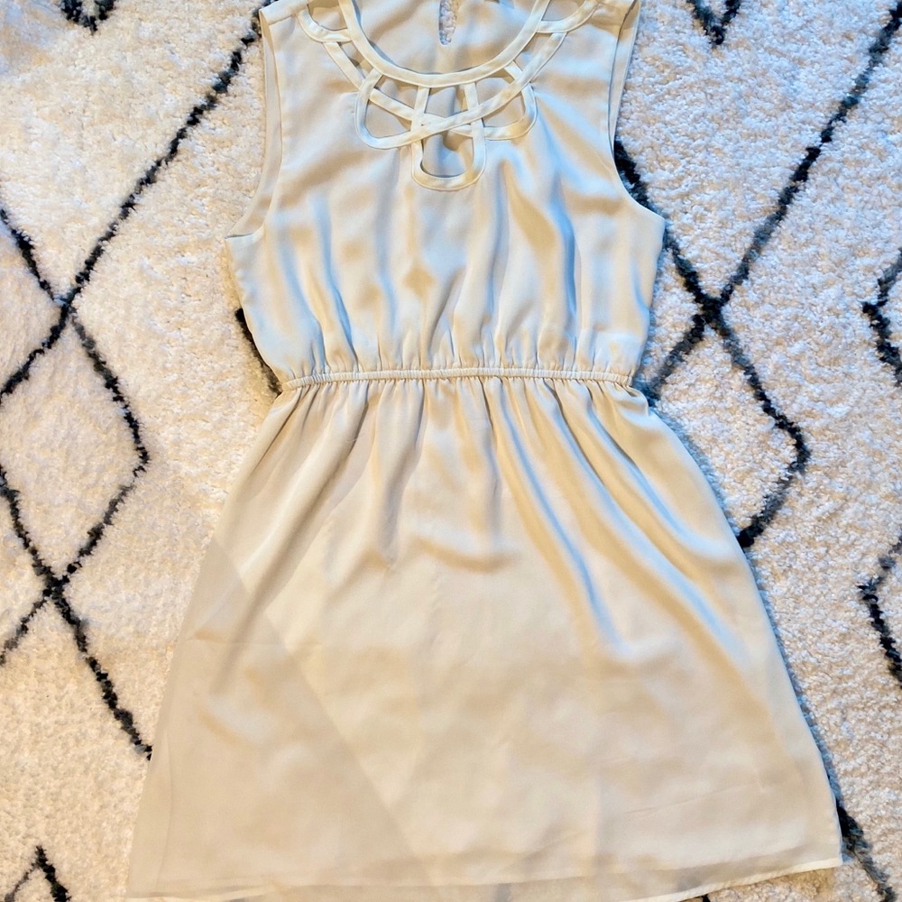 SALE 🌟Ya Los Angeles Blousen White Cutout Dress